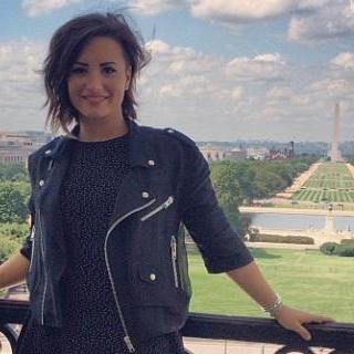BUY DEMI LOVATO'S ALBUM ON ITUNES. https://t.co/3t7FQmLGHU