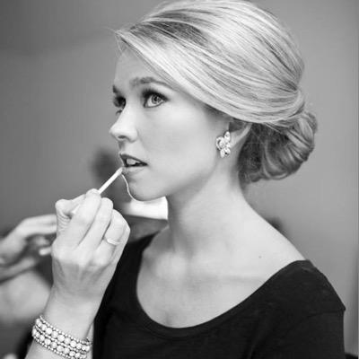 BasicAsCanBee's profile picture. your basic white girl with the most basic of problems and who complains too much