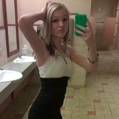 Profile Picture of Alonna Williams (@AlonnaRachelle) on Twitter