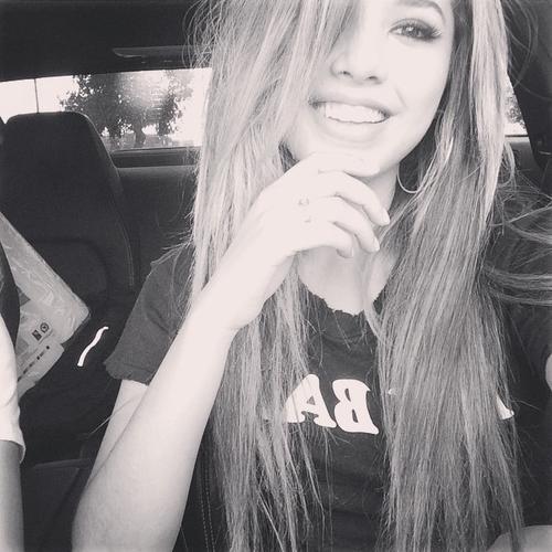 Daddys_Babe_'s profile picture. @1Dcurlyhairboy's furure wife.  #MyManIsFuckingPerfect