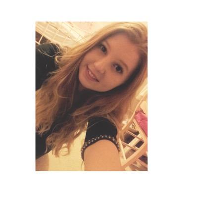 georgiee151's profile picture. 