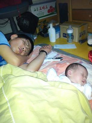 dbdhrnwk822083's profile picture. 안녕하세요전라도광주에사는정다은엄마유옥자입니다.