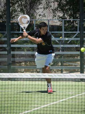 jugador profesional de padel wpt.~Vibor-a ,canterbury-padrelnetwork