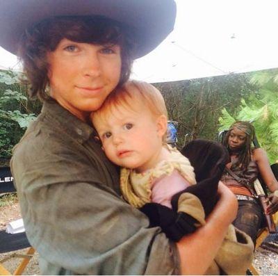 i love TV The walking Dead on Zombies and The Vampire Diaries on vampire's and Wrong Trun on killed gost 18+