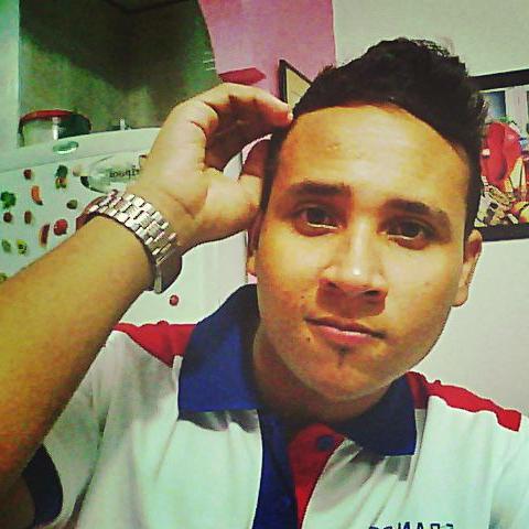 Andres Jaiimes ♥ 
Auxiliar en Emfermeria
El Dolor Es Inevitable El Sufrimiento Es Opcional !
Todo Llega , Todo Pasa & Todo Cambia:D