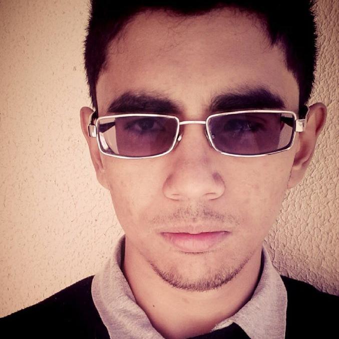 snap: rafaelkampos   
instagram:rafabatistacampos.                             sigo todos de volta. #betas