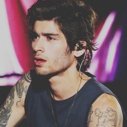follow @dropoutmalik !!!!!!!!!!!!!