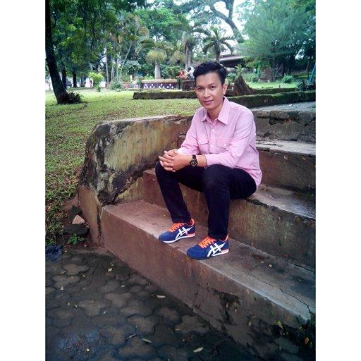 alone is better :)
