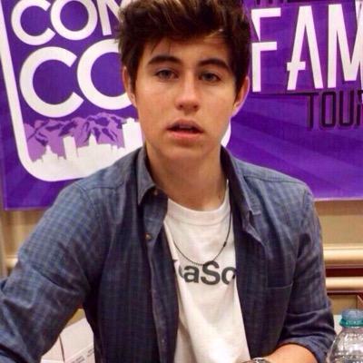 I just gave you a free follow, please give back and follow @nashgrierordie  thanks!