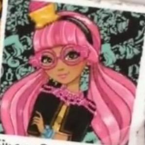 GinnyBreadHouse's profile picture. Daughter of Hanzel & Gretel's witch, I work as a pastry chef in my bakery at Village Of Bookend and I have my own MirrorCast Show “SpellsKitchen” #Rebel