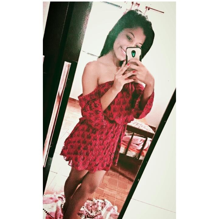 holtdaisy35's profile picture. 