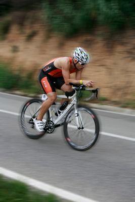 thewija's profile picture. Maratoniano, Ironman, motero, papi. Enganchado al deporte en general y al triatlon en particular.