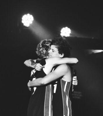 @intonixll_ @louiswtluke
