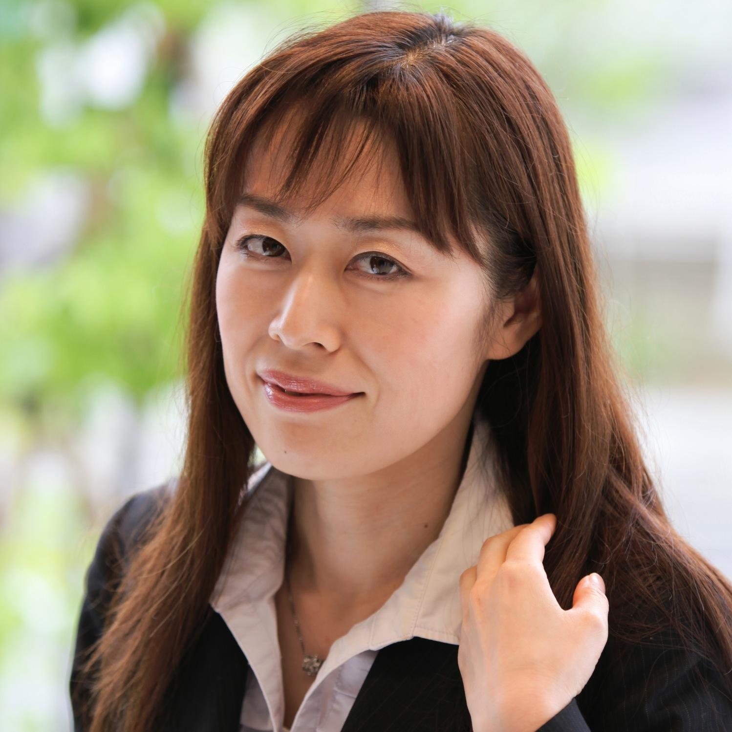 山形県庄内地方で情報紙「e-Towns」を発行する株式会社アイディア
専務取締役　編集長
フォトエッセイ集「庄内の美景」著者、編集人。
山形県文化振興委員　山形県立博物館評議委員　

＃庄内の情報 ＃イータウンズ ＃庄内の美景 ＃ご当地トレカ ＃鶴岡 ＃酒田 ＃遊佐 ＃三川 ＃庄内 ＃山形