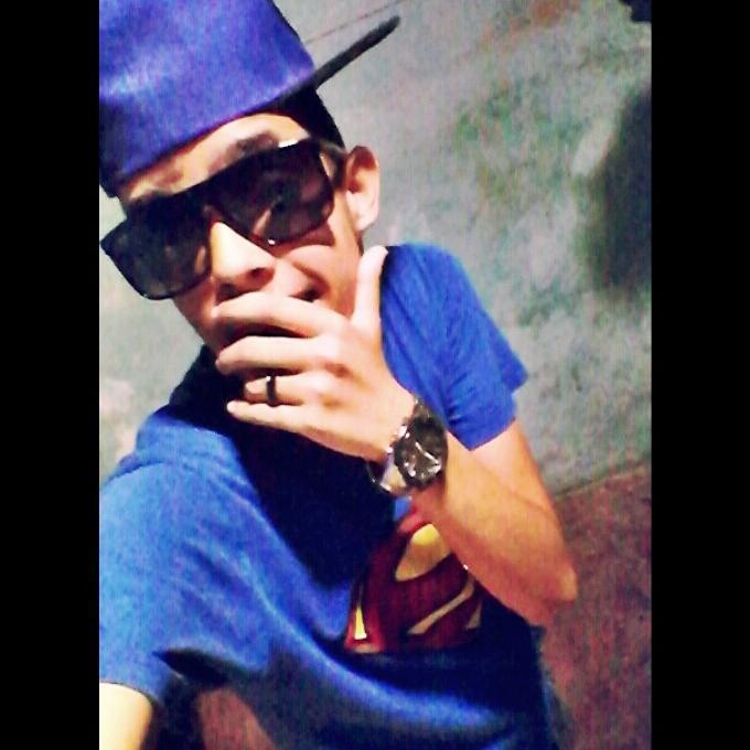 Sonho como todo mundo, Sou alegre, Namorando.