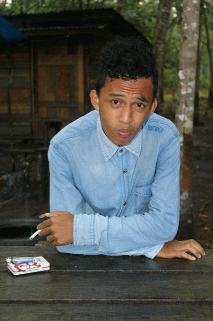 @bahagia saat bersedih.      29334916 bangkinang, riau