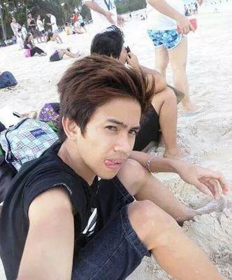 5bc014ae092a499's profile picture. 