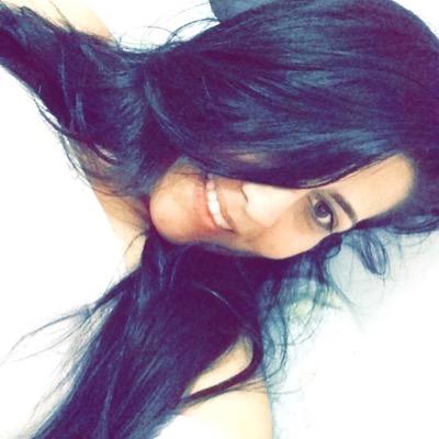 Se tudo passa, talvez você passe por aqui. :*