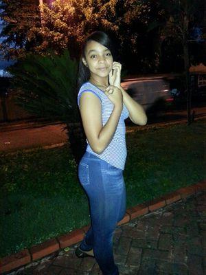 Mi BFFA @elena_alia , Mi Cholita @laysha_14♥ Manitaa #Dayanaa' ♥Mientras Yo Respiree Nadie que Aspiree'  MEGA YOLOO ♥.♥