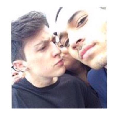 edits of our dream chasers
follow us on;
vine:❀KamEdits❀
instagram:xxkam_editsxx