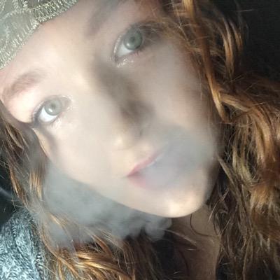 ~Shaelynntheging/redheadedreefer~ ✌️Sigh ✌️~Cannabis Heals~ ✌️~@macmiller~ ~@gwatsky~