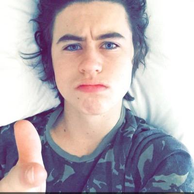 go follow @dallasnegao bc he does dms to 11/12 everyday. turn on his notifications or u will miss it
