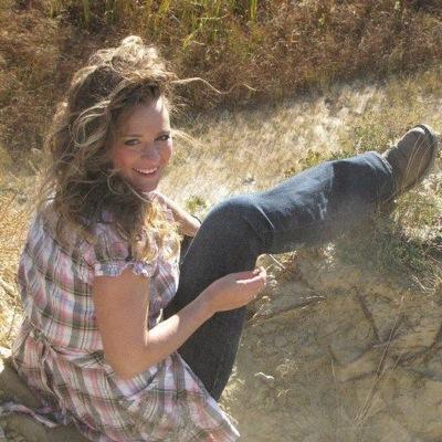https://t.co/yT0vDg6KJk loving life on the prairies! Read about our farm journey and trying our hand at modern homesteading.