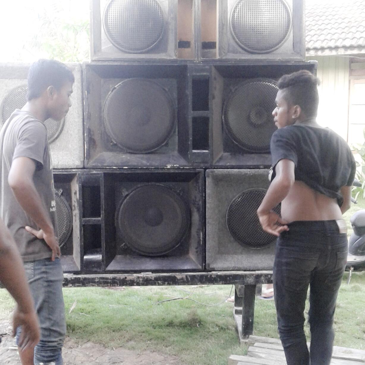 ★★. ƒoℓℓoω βacк jusϮ мεnϮion .  CiUss_MuR ★★