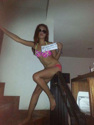 anisaolif69's profile picture. Tarif Boking ST 1'2 jt 4jaM [5xMain] LT 2'5jt [10 jaM sepuasnya] wajiB capS my cOntaq 087806654046 #Griya cost jln paso raya no 9 DP 300.