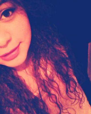 instagram -@jenny_chvez