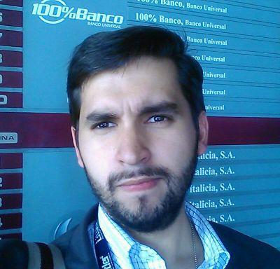 Abogado egresado de la UCAB. Espectador privilegiado del ocaso del autoritarismo y el comienzo de un nuevo capítulo en Venezuela
