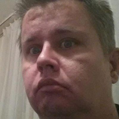 Hoi, ik ben Richard een man van 37 jaar en ik kom uit Venlo.