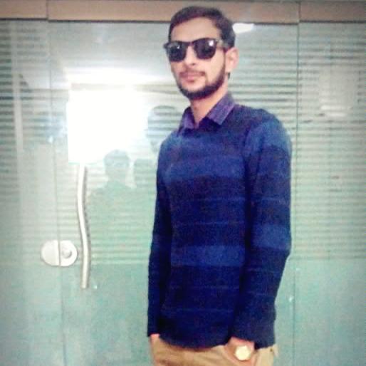 Damn Allergic to politics..Don't believe in love things..Because Em Arise | http://t.co/jBKtxjpiEw | made in Pakistan |