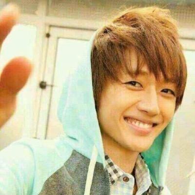 AAA大好き❤️☞Nissy 受験生! ☝︎だからLIVEにも行けてないです。 なので色々教えてください! AAAヲタ専用 フォローしてください! 神奈川