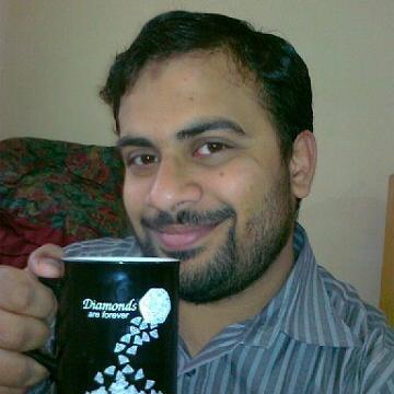 zeeshi_w's profile picture. Software Engineer by Profession, and moderate by nature.