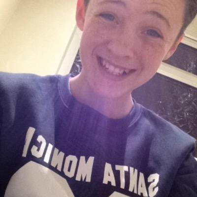 bucky1223's profile picture. 15~Cornwall~iloverubikscubes~Herman~ xx ~ loving single life ;) ~ 10 ~ 20 ~ 40 ~ 80 ~ 160