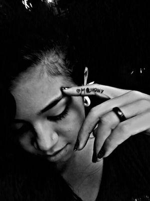 sou uma pesoa totalmente decidida do qui quer.♚•