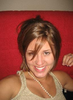 QnEli's profile picture. wouldnt you like to know......