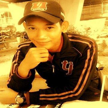 NdraPiero's profile picture. 4Tahun gw menjaga kesetiaan lu hancurin dalam sekejap !!!! 18.09.14 #fuck