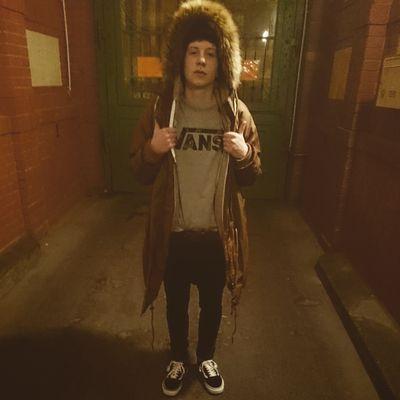 Fred-Linus // 18 // Ftm// Vergeben //