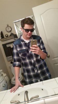 ImAlwaysHighx's profile picture. 19 years old | 420 Friendly | IG: HighImTaylor | Snapchat: Taylor_Rasta