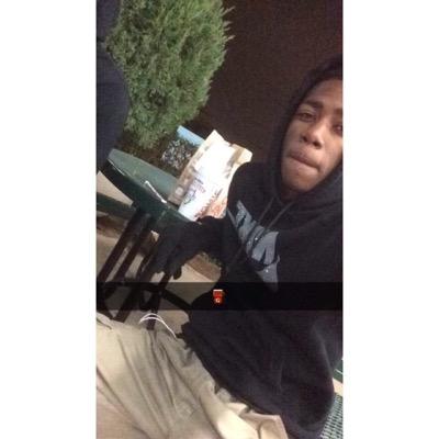 •Dalla$ TX. |2|1|4| ||Employed|| Kik; AyooLD_