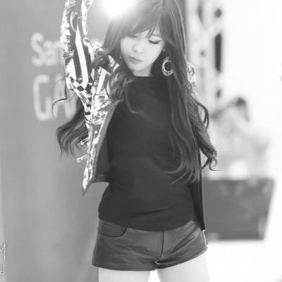 투애니원's vitamin, 박봄✨ ㅡ 84년 3월 24일