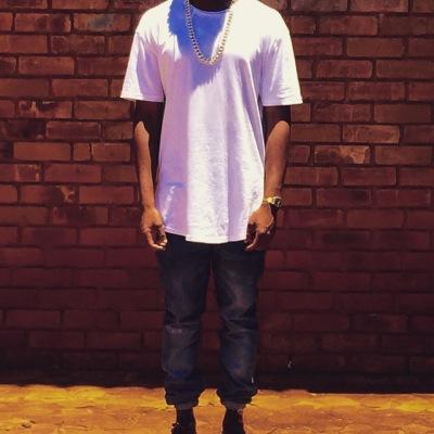BLESSVXII's profile picture. Lover of the arts|Fashion & Music addict | Cap_City | Producer|Cancer|videographer|Graphic designer