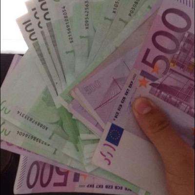 YES CARD QUI FONCTIONNE VRAIMENT VENEZ EN DM OU ICI : clonecards@gmail.com
http://t.co/UDTuD2sLVf