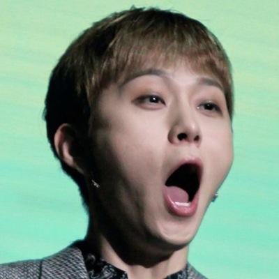 yongcheeks's profile picture. bye