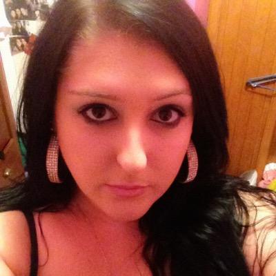 Jade0310's profile picture. from RADelaide SA 
into ponies drag queens beef jerky and 80's music :D