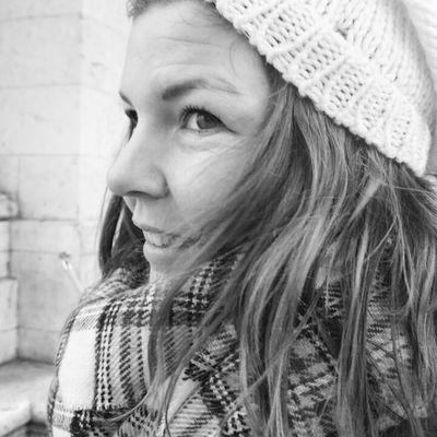 Ik ben jouw online stylist.          Social Media || Fotografie || Webdesign http://t.co/hMuup9bDhT