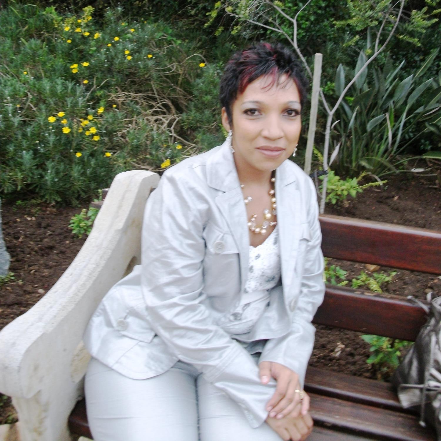 FredaP21's profile picture. 