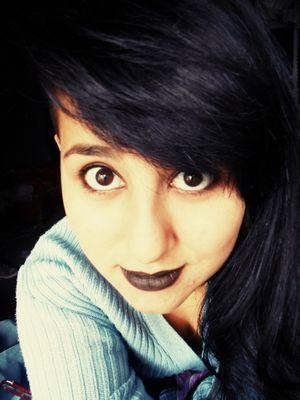 ♪Don't hate me, trust in me, I wanna show you my world♪